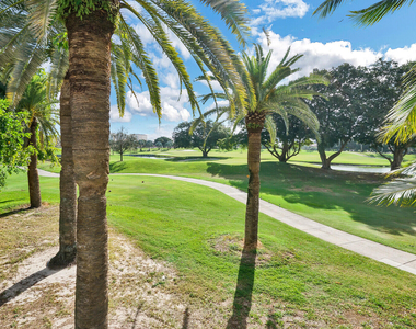 550 Se Mizner Boulevard - Photo Thumbnail 34