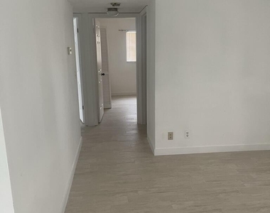4259 Oak Terrace Drive - Photo Thumbnail 5