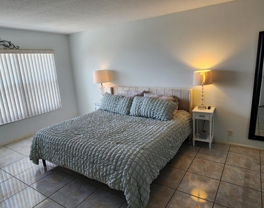 405 N Ocean Boulevard - Photo Thumbnail 16
