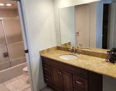 405 N Ocean Boulevard - Photo Thumbnail 4