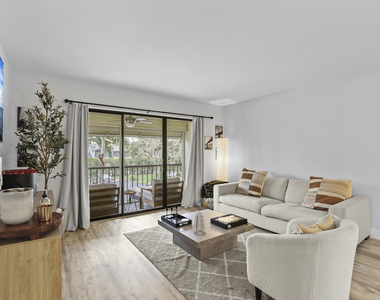 629 Sea Pine Way - Photo Thumbnail 9