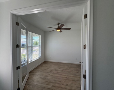 9555 Sw Indra Way - Photo Thumbnail 4