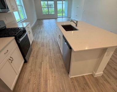 9555 Sw Indra Way - Photo Thumbnail 13