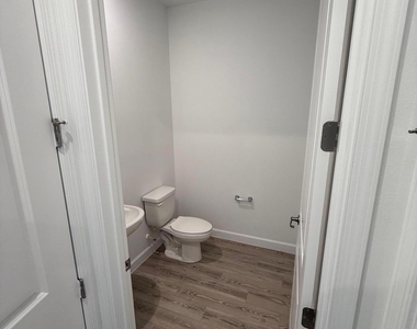 9555 Sw Indra Way - Photo Thumbnail 6
