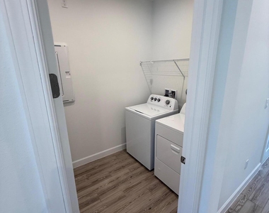 9555 Sw Indra Way - Photo Thumbnail 7