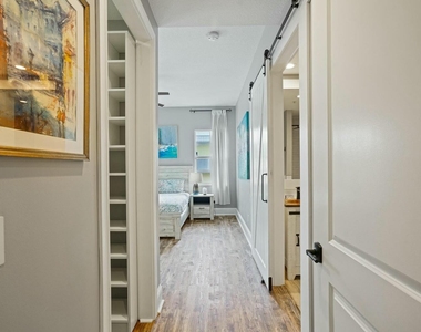3120 E Latitude Circle - Photo Thumbnail 15