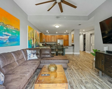 3120 E Latitude Circle - Photo Thumbnail 8