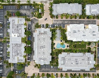 3120 E Latitude Circle - Photo Thumbnail 3