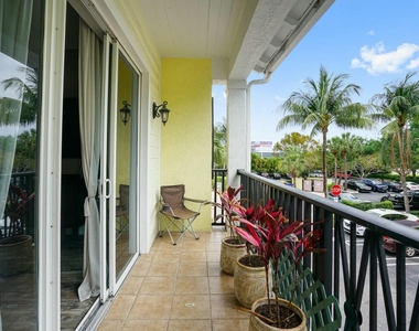 3120 E Latitude Circle - Photo Thumbnail 9