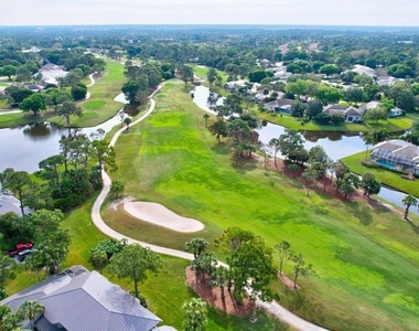 7334 Pine Creek Way - Photo Thumbnail 36