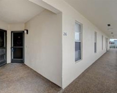 342 Southwind Drive - Photo Thumbnail 3