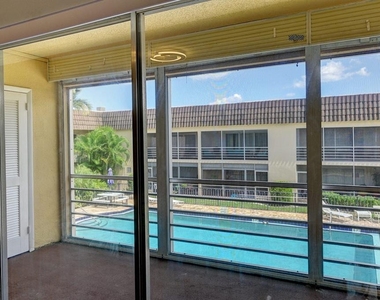342 Southwind Drive - Photo Thumbnail 6