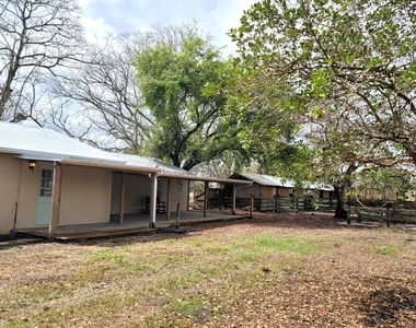 4362 W Midway Road - Photo Thumbnail 2