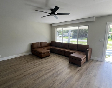 3797 E Roan Court - Photo Thumbnail 14