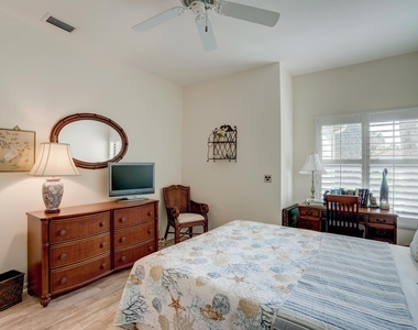 3518 Lantern Bay Drive - Photo Thumbnail 10