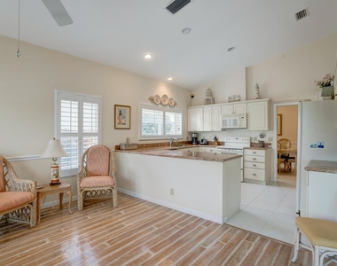 3518 Lantern Bay Drive - Photo Thumbnail 30