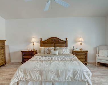 3518 Lantern Bay Drive - Photo Thumbnail 16