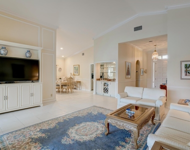 3518 Lantern Bay Drive - Photo Thumbnail 14