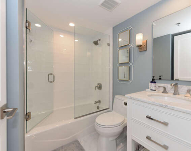 275 Palm Avenue - Photo Thumbnail 15