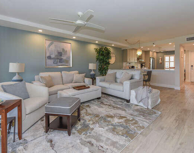 275 Palm Avenue - Photo Thumbnail 17