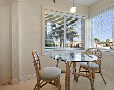 275 Palm Avenue - Photo Thumbnail 16
