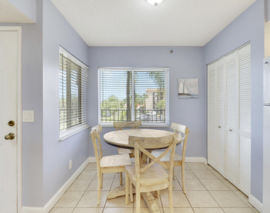 275 Palm Avenue - Photo Thumbnail 17