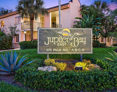 275 Palm Avenue - Photo Thumbnail 63