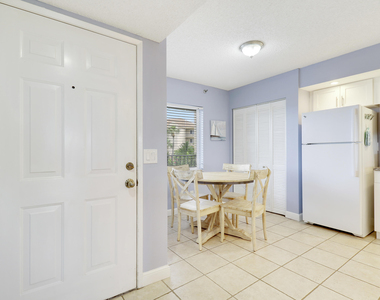 275 Palm Avenue - Photo Thumbnail 32