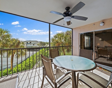 275 Palm Avenue - Photo Thumbnail 9