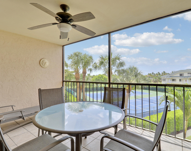 275 Palm Avenue - Photo Thumbnail 10