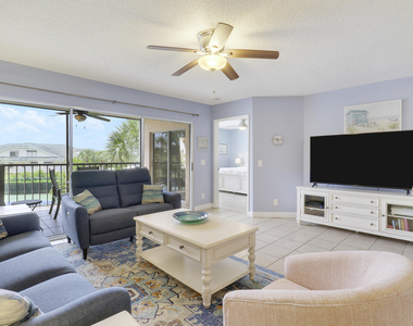 275 Palm Avenue - Photo Thumbnail 3