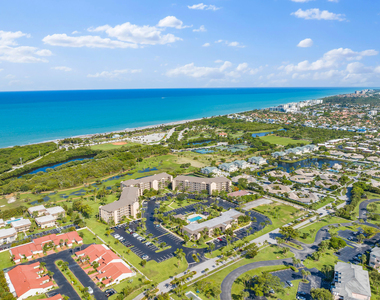 275 Palm Avenue - Photo Thumbnail 44