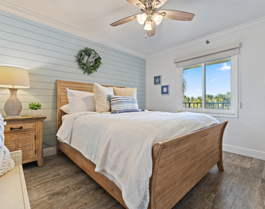 275 Palm Avenue - Photo Thumbnail 9