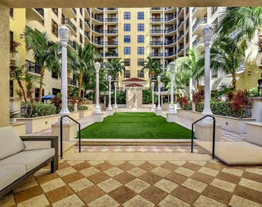 701 S Olive Avenue - Photo Thumbnail 24