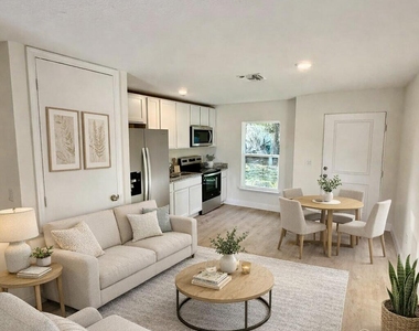 505 N 27th Street - Photo Thumbnail 1