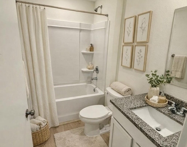 505 N 27th Street - Photo Thumbnail 5