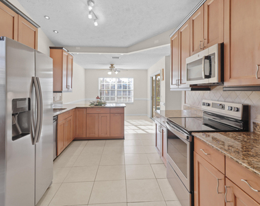 152 Ne Twylite Terrace - Photo Thumbnail 16
