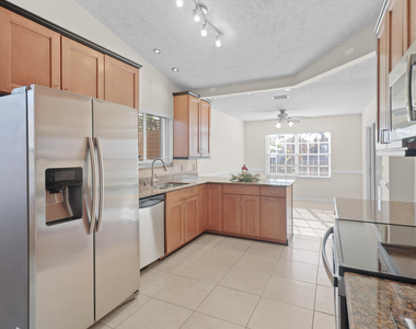 152 Ne Twylite Terrace - Photo Thumbnail 18