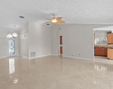 152 Ne Twylite Terrace - Photo Thumbnail 10