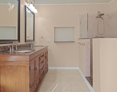 152 Ne Twylite Terrace - Photo Thumbnail 24