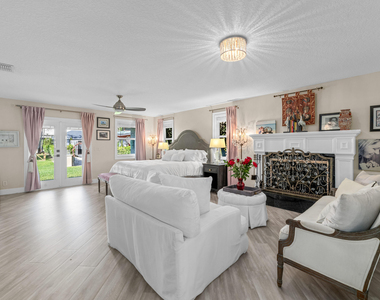 15161 Collecting Canal Road - Photo Thumbnail 46