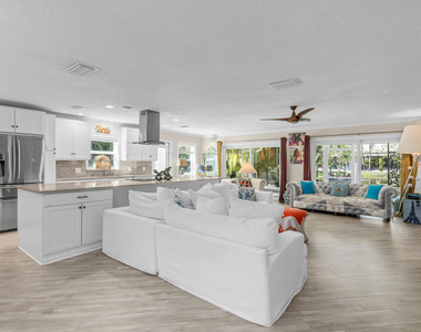 15161 Collecting Canal Road - Photo Thumbnail 39