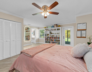15161 Collecting Canal Road - Photo Thumbnail 53