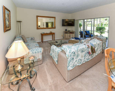 4105 Fairway Drive N - Photo Thumbnail 13