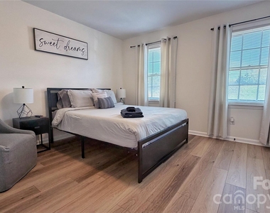 6314 Old Pineville Road - Photo Thumbnail 10