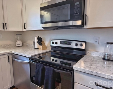 6314 Old Pineville Road - Photo Thumbnail 6