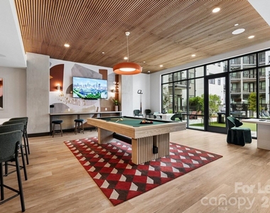 2222 N Tryon Street - Photo Thumbnail 14