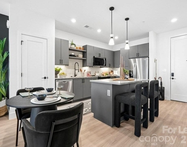 2222 N Tryon Street - Photo Thumbnail 30