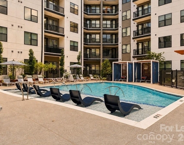 2222 N Tryon Street - Photo Thumbnail 9