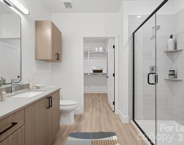 2222 N Tryon Street - Photo Thumbnail 36